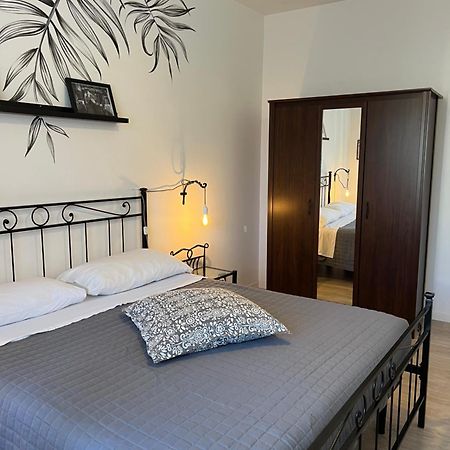 Eufonia Vinyl Friendly Apartment Rome Exterior photo